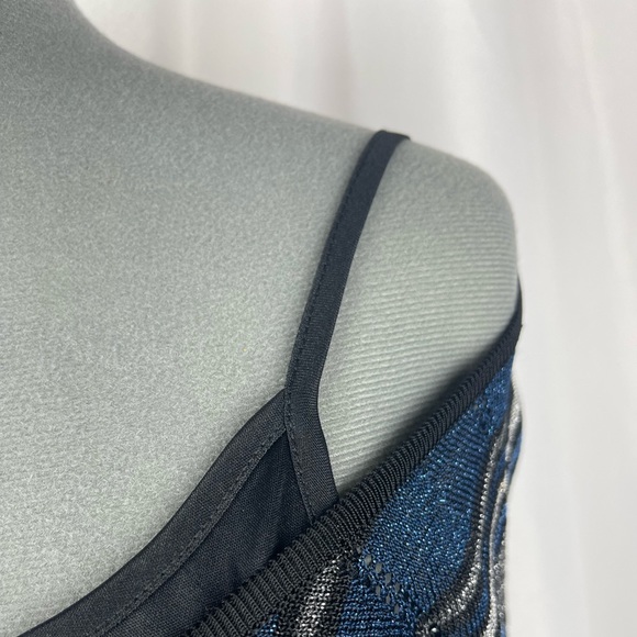 EUC Laundry Metallic Knit Dress Med - Picture 10 of 14